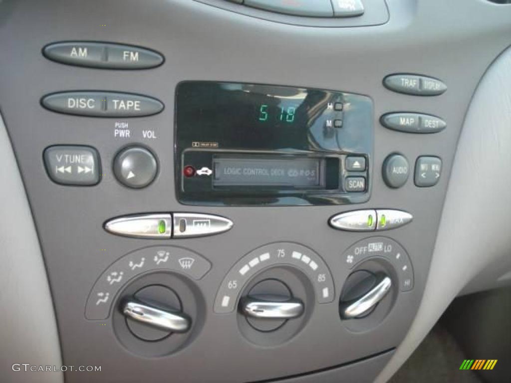 2003 Prius Hybrid - Aqua Ice Opalescent / Amethyst photo #15