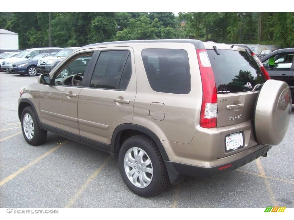 2005 CR-V Special Edition 4WD - Sahara Sand Metallic / Ivory photo #2