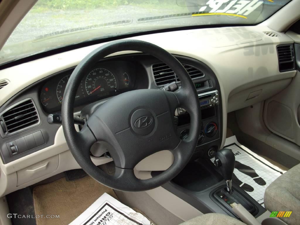 2001 Elantra GLS - Cranberry / Beige photo #11