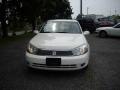 Cream White - L Series L200 Sedan Photo No. 3