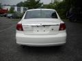Cream White - L Series L200 Sedan Photo No. 4