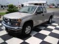Platinum Silver Metallic - i-Series Truck i-290 S Extended Cab Photo No. 2