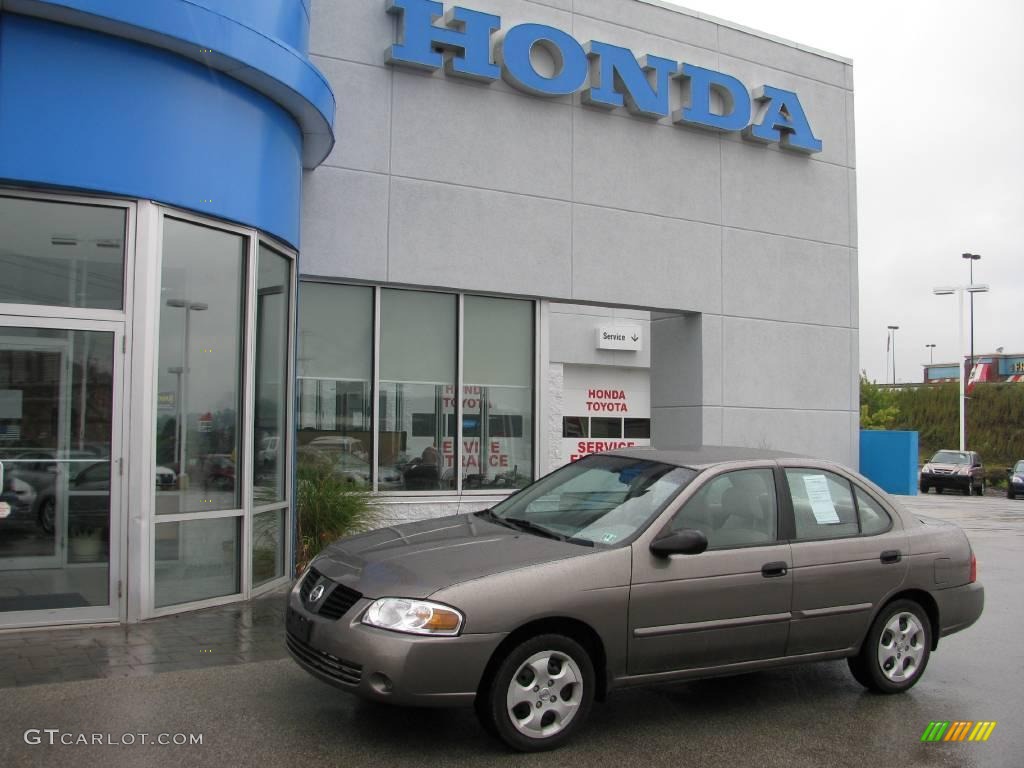 Bronze Shimmer Nissan Sentra