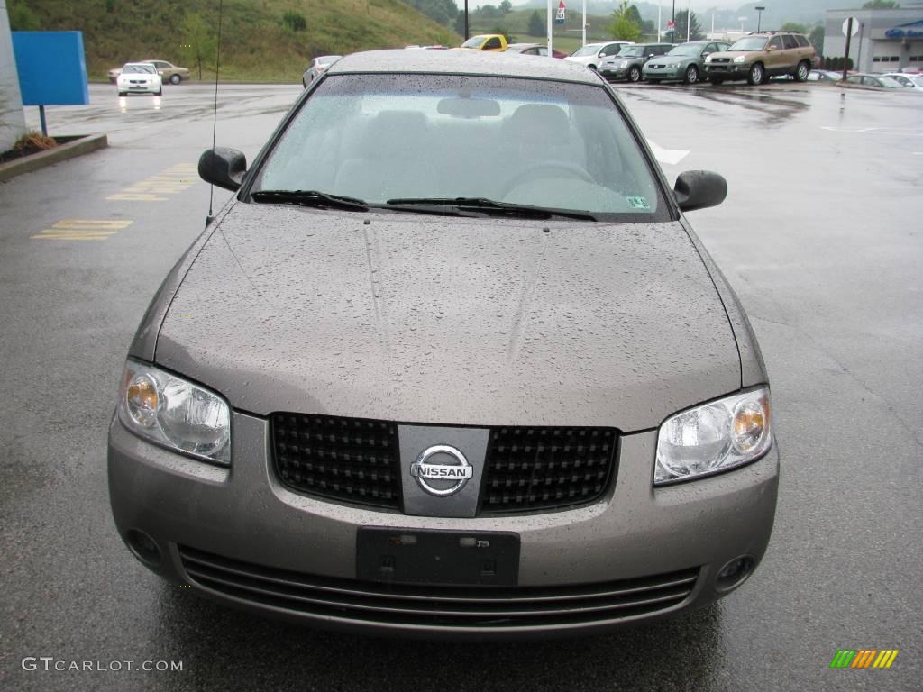 2004 Sentra 1.8 - Bronze Shimmer / Taupe photo #10