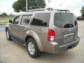 2006 Granite Metallic Nissan Pathfinder LE  photo #6