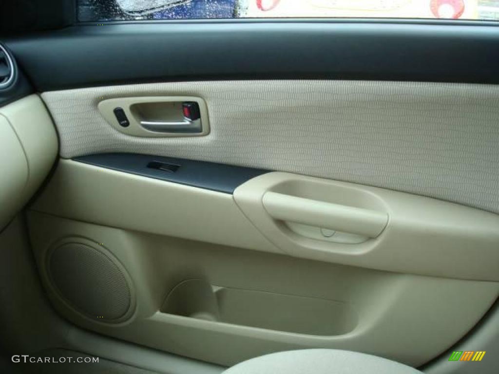 2007 MAZDA3 i Sport Sedan - Phantom Purple Mica / Beige photo #17