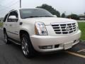 White Diamond - Escalade AWD Photo No. 3