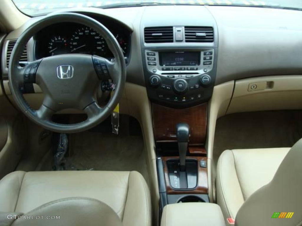 2006 Accord EX-L V6 Sedan - Nighthawk Black Pearl / Ivory photo #9