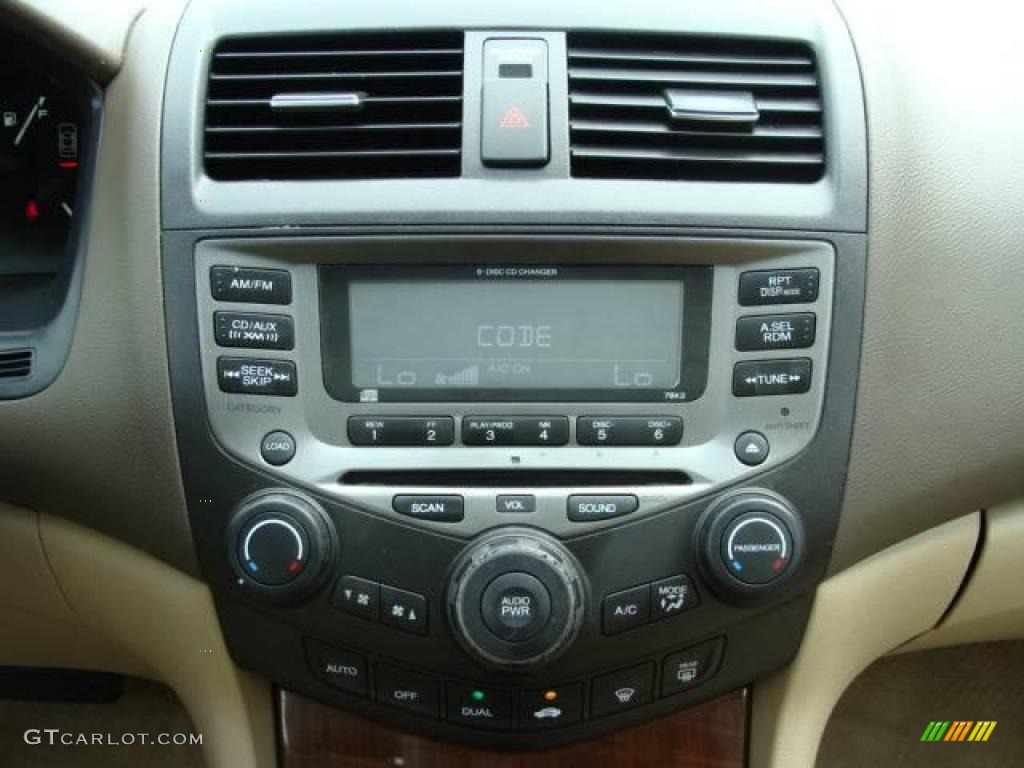 2006 Accord EX-L V6 Sedan - Nighthawk Black Pearl / Ivory photo #11