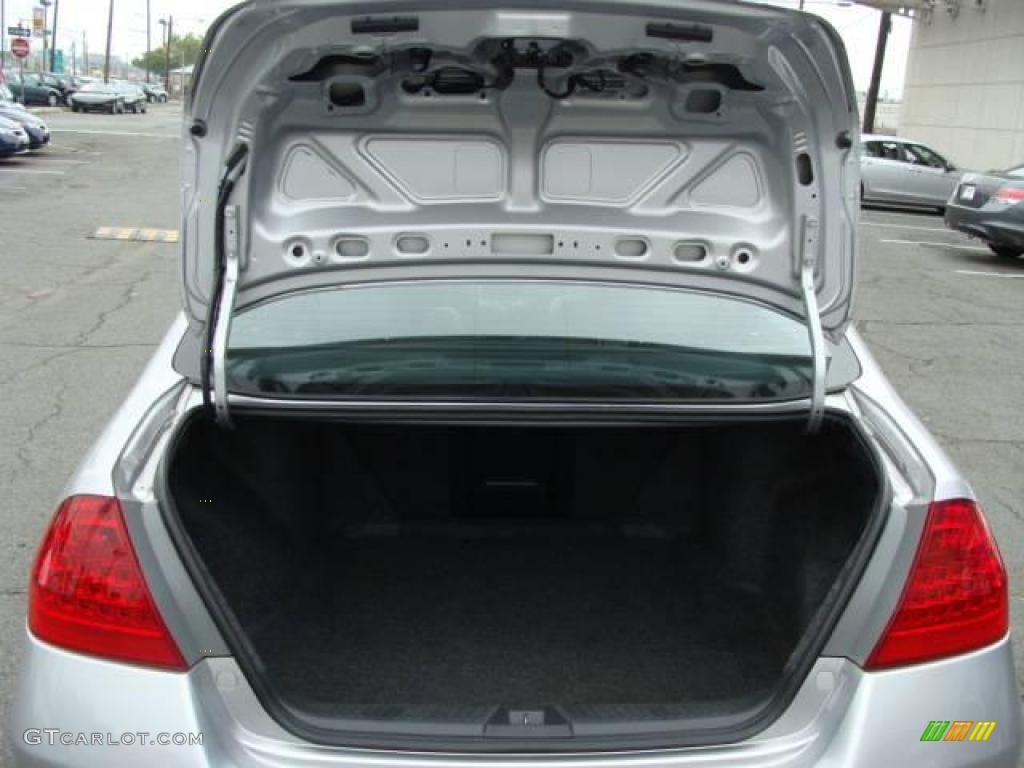 2006 Accord EX-L Sedan - Alabaster Silver Metallic / Black photo #13