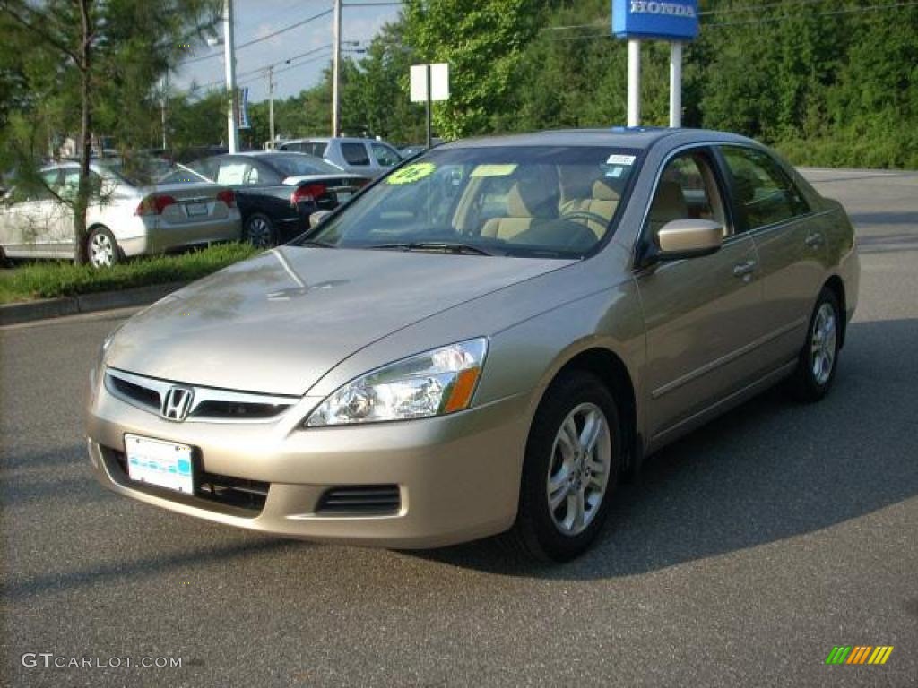 2006 Accord EX Sedan - Desert Mist Metallic / Ivory photo #7