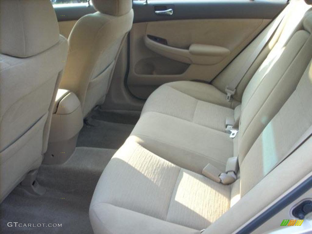2006 Accord EX Sedan - Desert Mist Metallic / Ivory photo #12