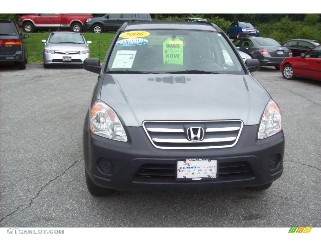 2006 CR-V LX 4WD - Pewter Pearl / Black photo #3