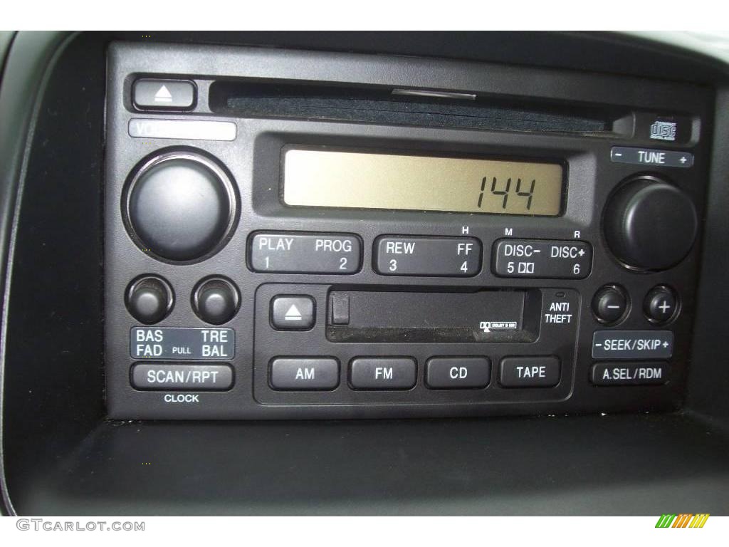 2006 CR-V LX 4WD - Pewter Pearl / Black photo #18