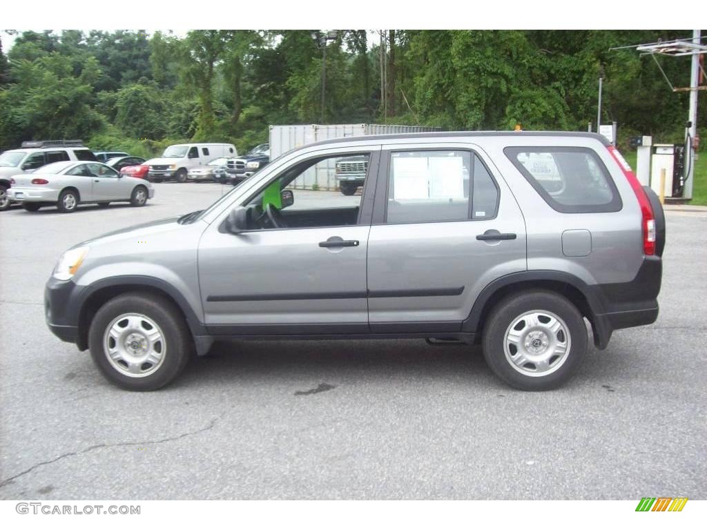 2006 CR-V LX 4WD - Pewter Pearl / Black photo #19