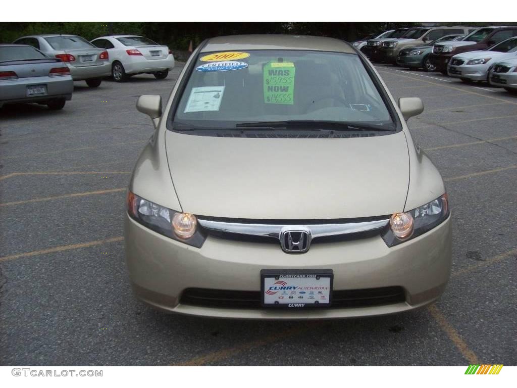 2007 Civic LX Sedan - Borrego Beige Metallic / Ivory photo #3