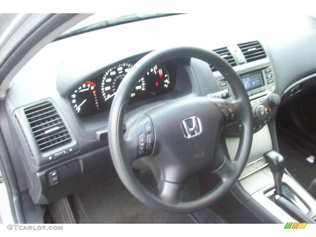 2007 Accord EX Sedan - Alabaster Silver Metallic / Gray photo #5