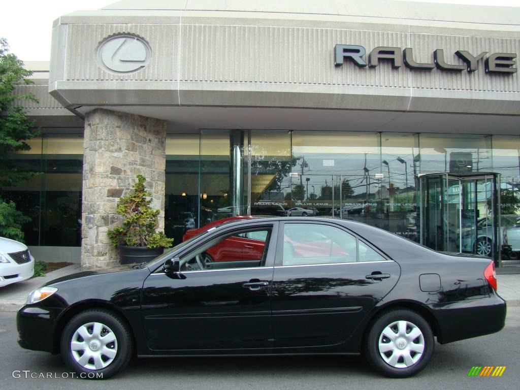 2004 Camry LE - Black / Stone photo #3