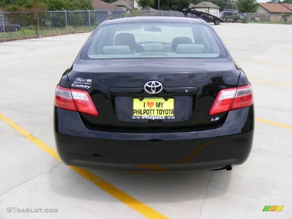 2007 Camry LE - Black / Ash photo #4