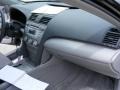 Black - Camry LE Photo No. 20