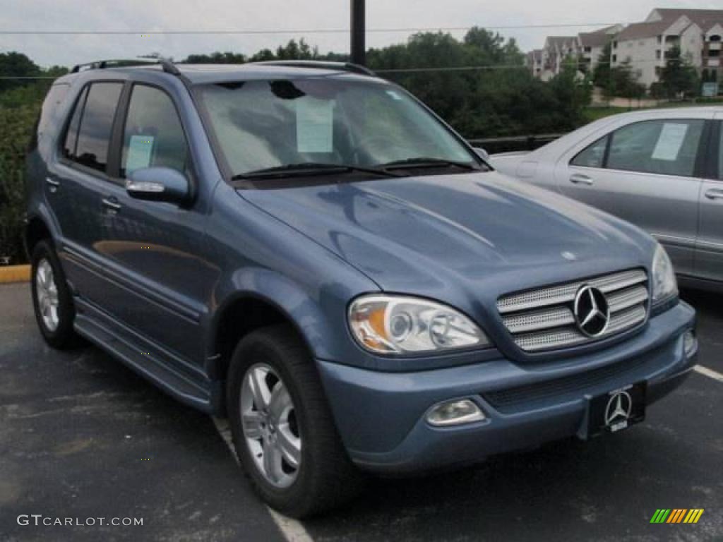 2005 ML 350 4Matic - Platinum Blue Metallic / Ash photo #3