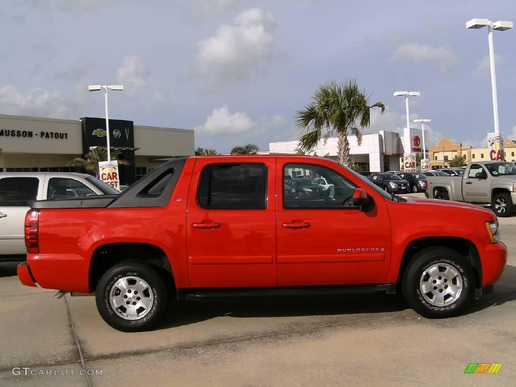 2007 Avalanche LT - Victory Red / Ebony photo #2