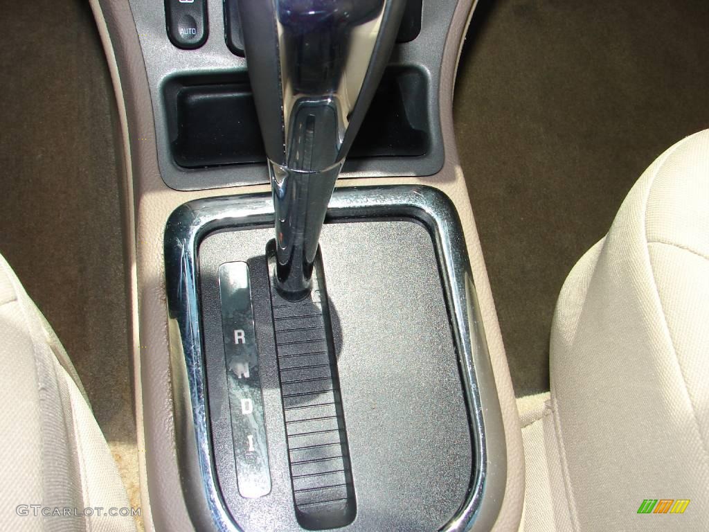 2008 HHR LT - Dark Gray Metallic / Gray photo #16