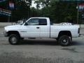 Bright White 2002 Dodge Ram 2500 ST Quad Cab 4x4