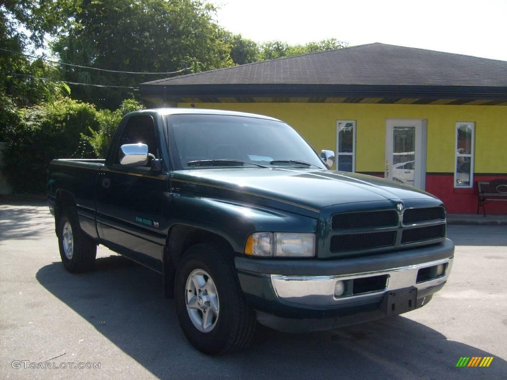 1997 Ram 1500 Sport Regular Cab - Emerald Green Metallic / Agate photo #1