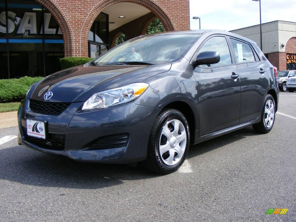 Magnetic Gray Metallic Toyota Matrix