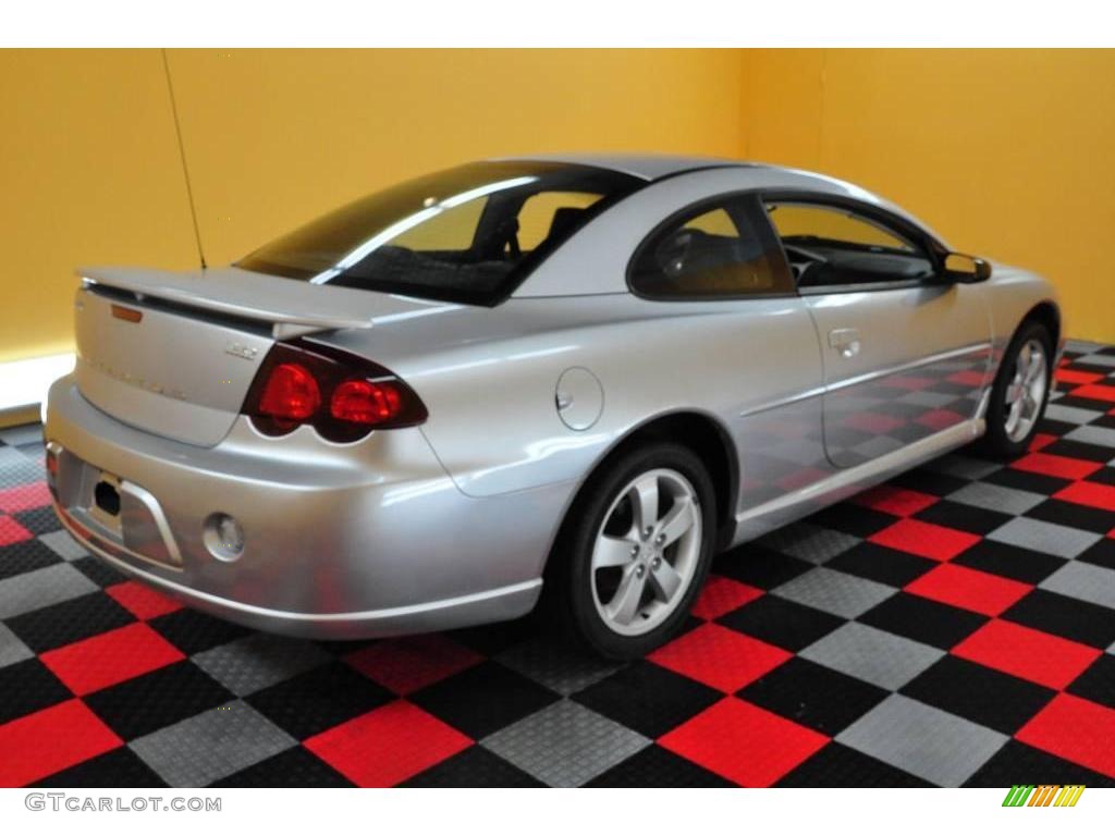2004 Stratus R/T Coupe - Ice Silver Pearlcoat / Black photo #6