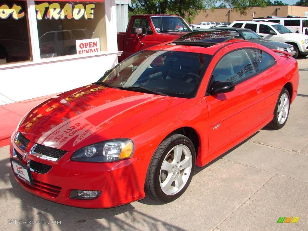 2004 Stratus R/T Coupe - Indy Red / Black photo #2