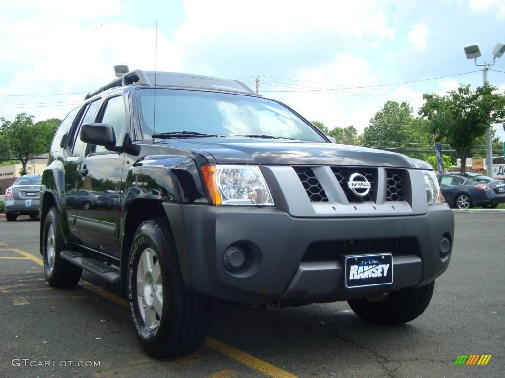 2006 Xterra S 4x4 - Super Black / Desert/Graphite photo #13