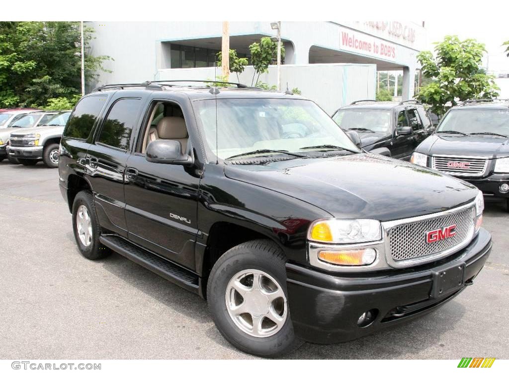 2005 Yukon Denali AWD - Onyx Black / Sandstone photo #3