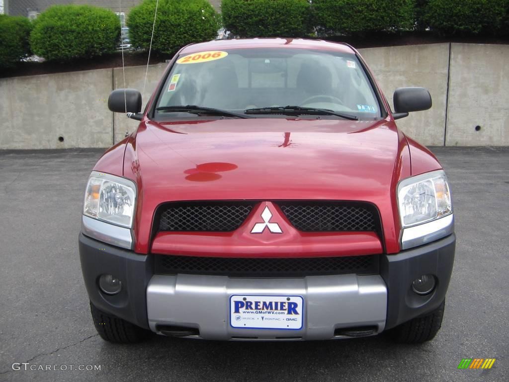 2006 Raider DuroCross Extended Cab 4x4 - Lava Red / Slate Gray photo #1