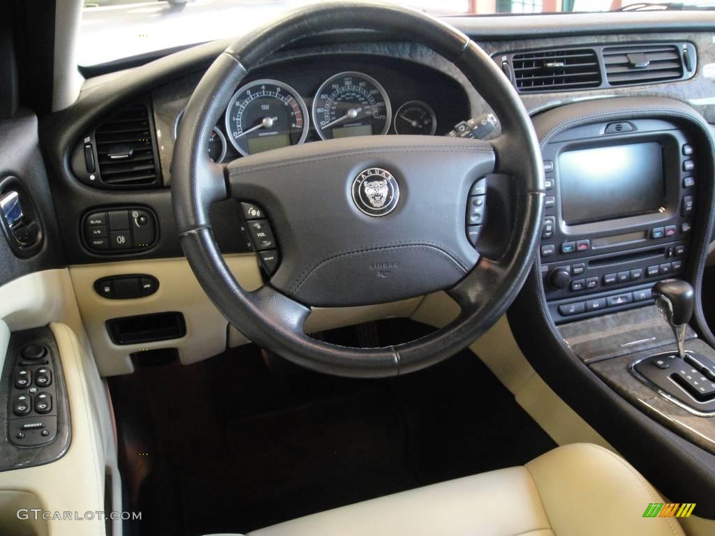 2007 Jaguar S-Type R Sport Champagne Steering Wheel Photo #15300559