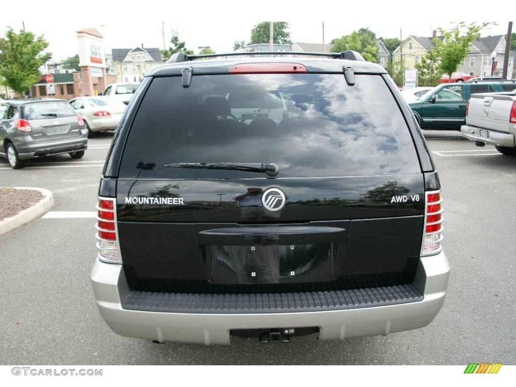 2003 Mountaineer Convenience AWD - Black / Medium Dark Parchment photo #5