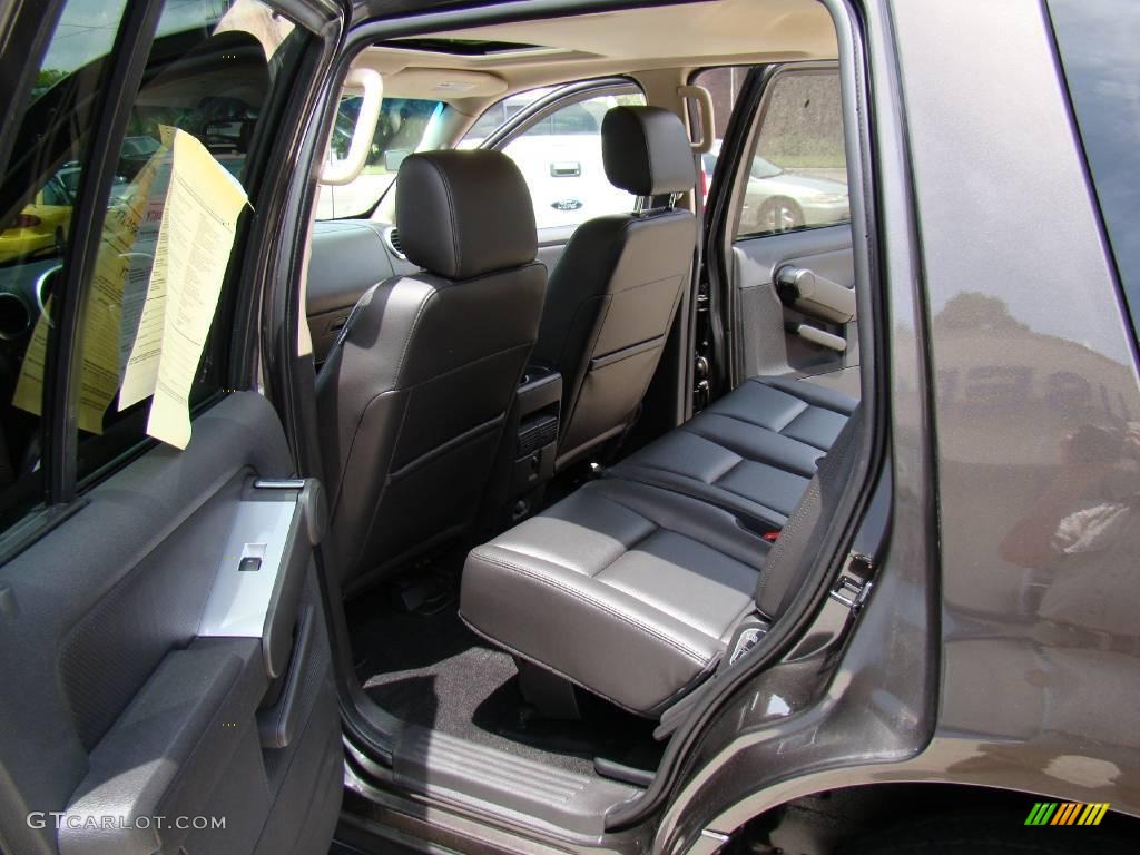 2006 Mountaineer Luxury AWD - Charcoal Beige Metallic / Charcoal Black photo #10