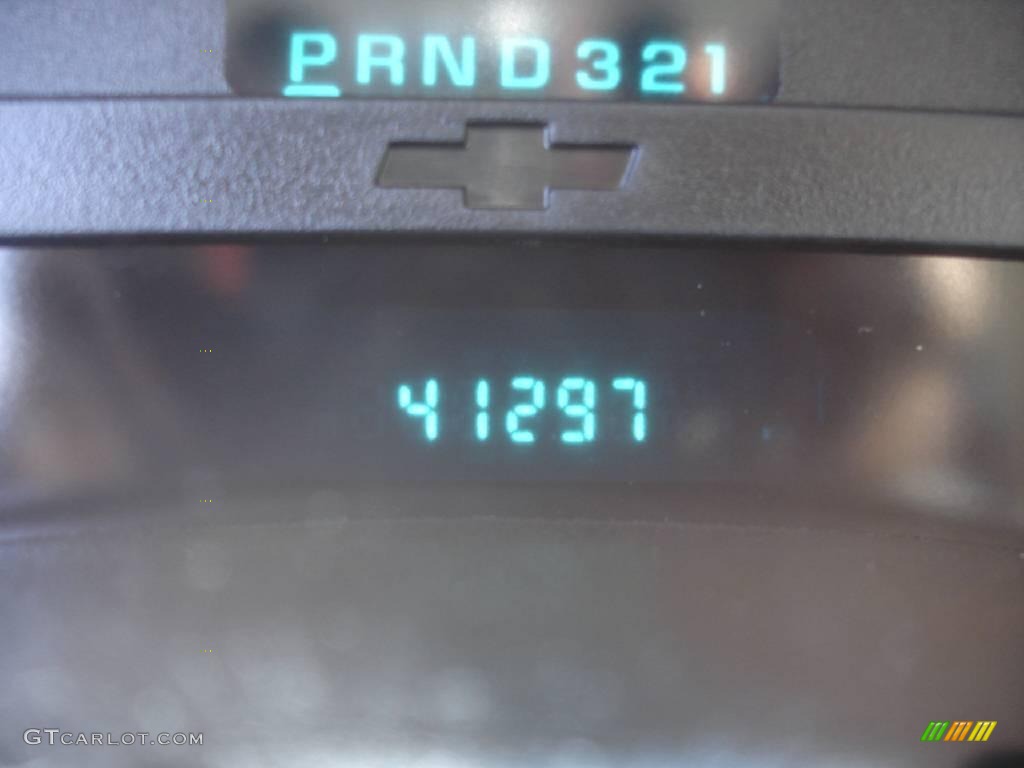 2005 TrailBlazer LS 4x4 - Majestic Red Metallic / Light Cashmere/Ebony photo #14