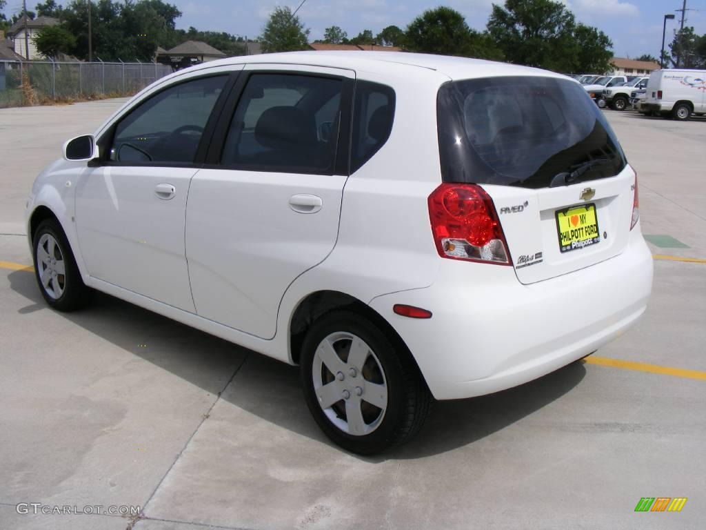 2007 Aveo 5 LS Hatchback - Summit White / Charcoal Black photo #5