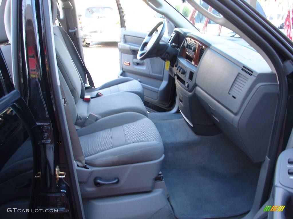 2006 Ram 1500 SLT Quad Cab 4x4 - Brilliant Black Crystal Pearl / Medium Slate Gray photo #13