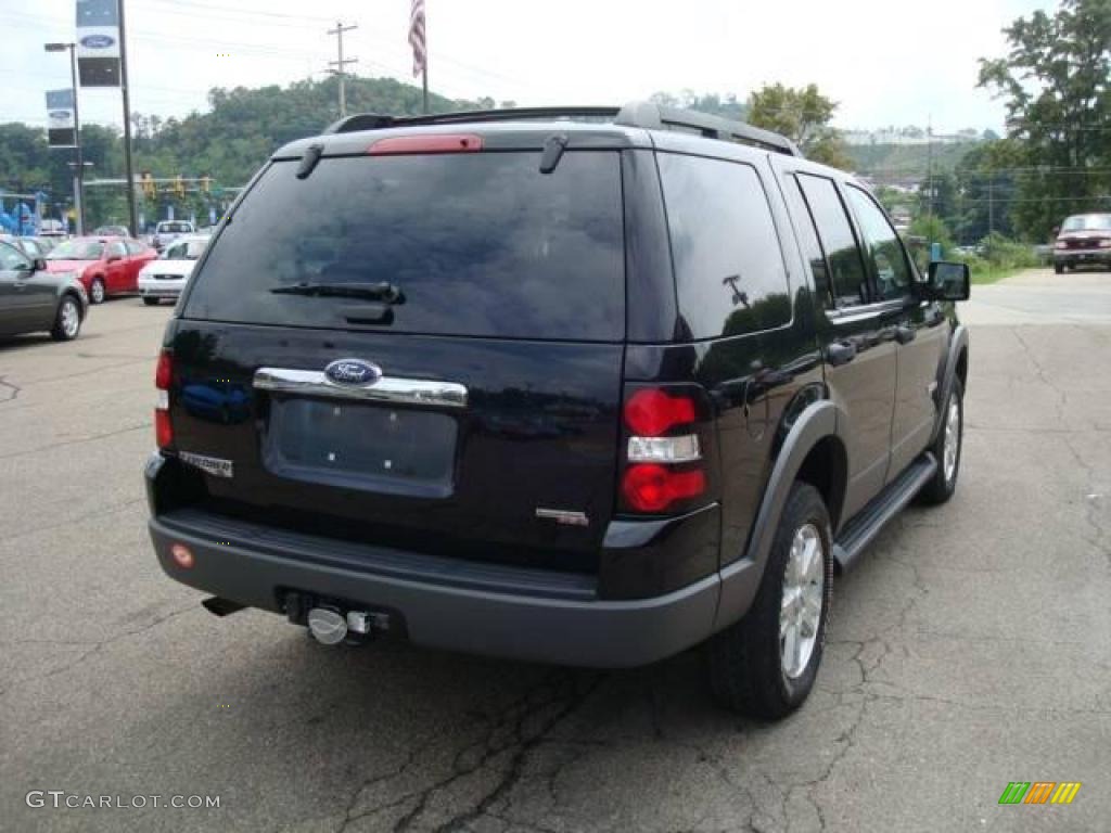 2006 Explorer XLT 4x4 - Black / Stone photo #4