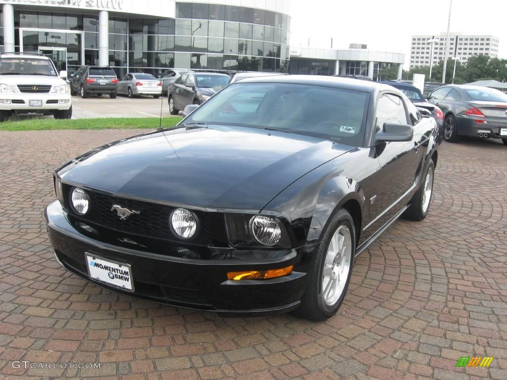 2007 Mustang GT Premium Coupe - Black / Medium Parchment photo #2