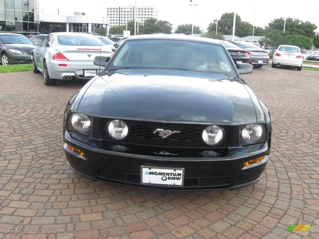 2007 Mustang GT Premium Coupe - Black / Medium Parchment photo #3