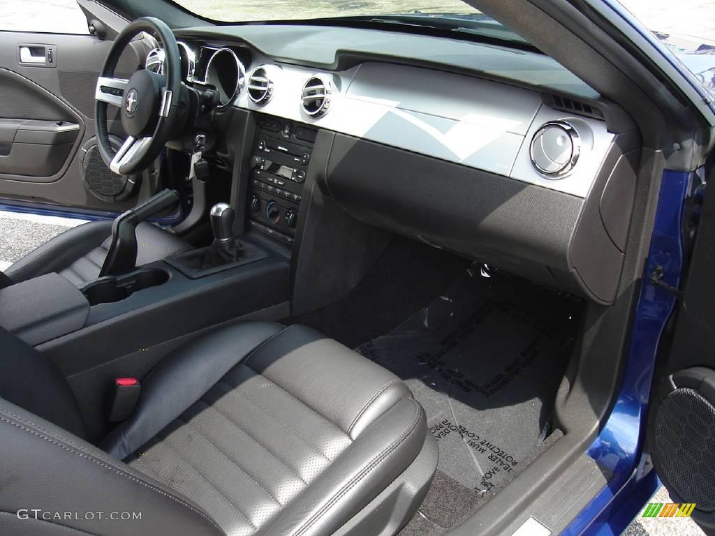 2007 Mustang GT Premium Coupe - Vista Blue Metallic / Dark Charcoal photo #19