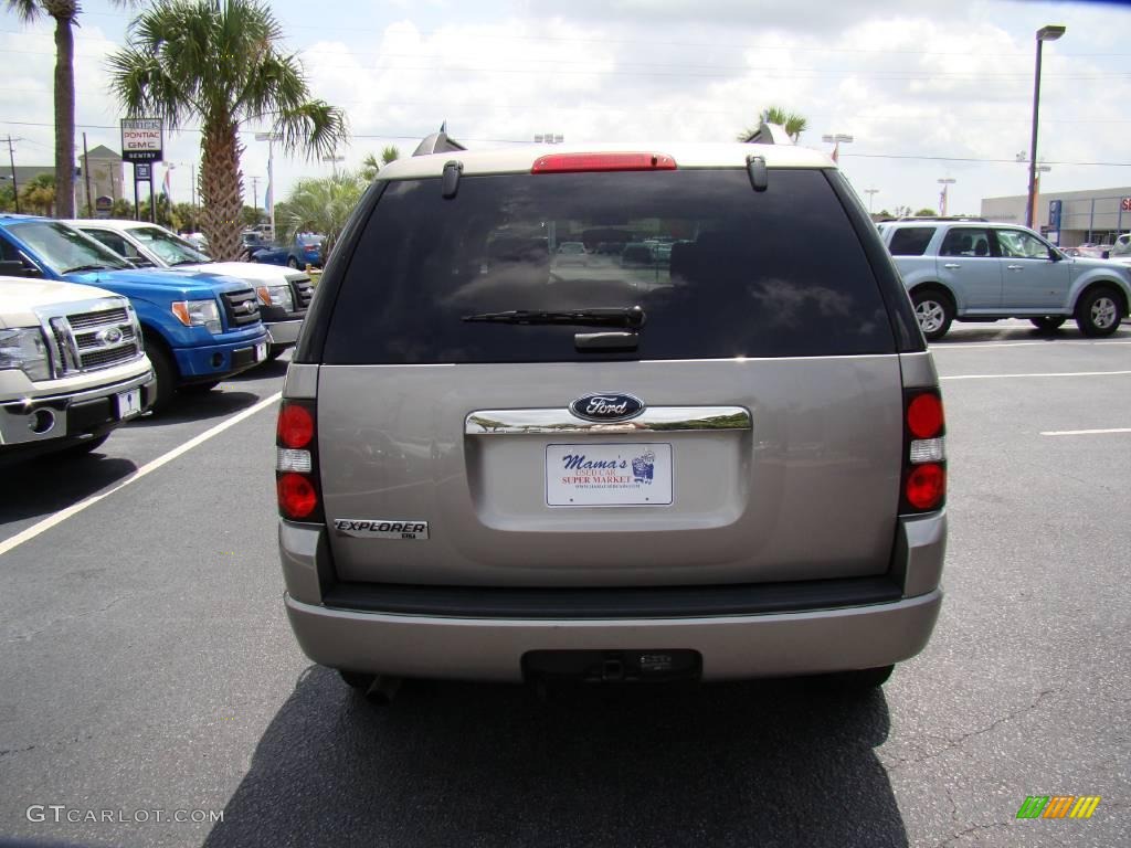 2008 Explorer XLT - Vapor Silver Metallic / Black/Stone photo #7