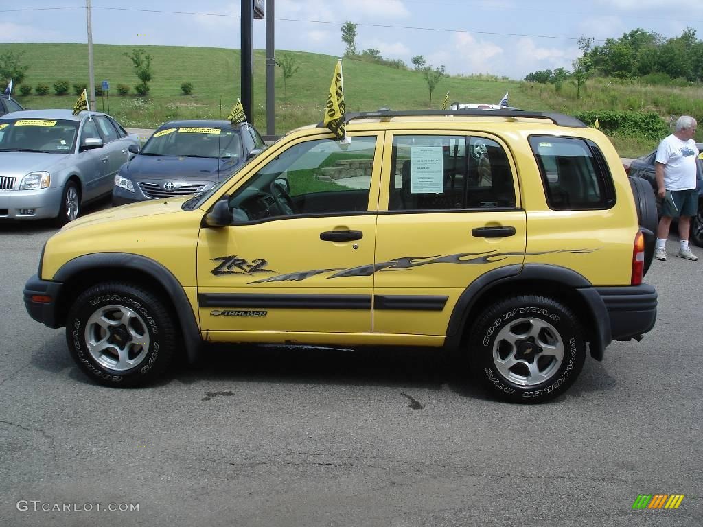 2002 Tracker ZR2 4WD Hard Top - Yellow / Medium Gray photo #5