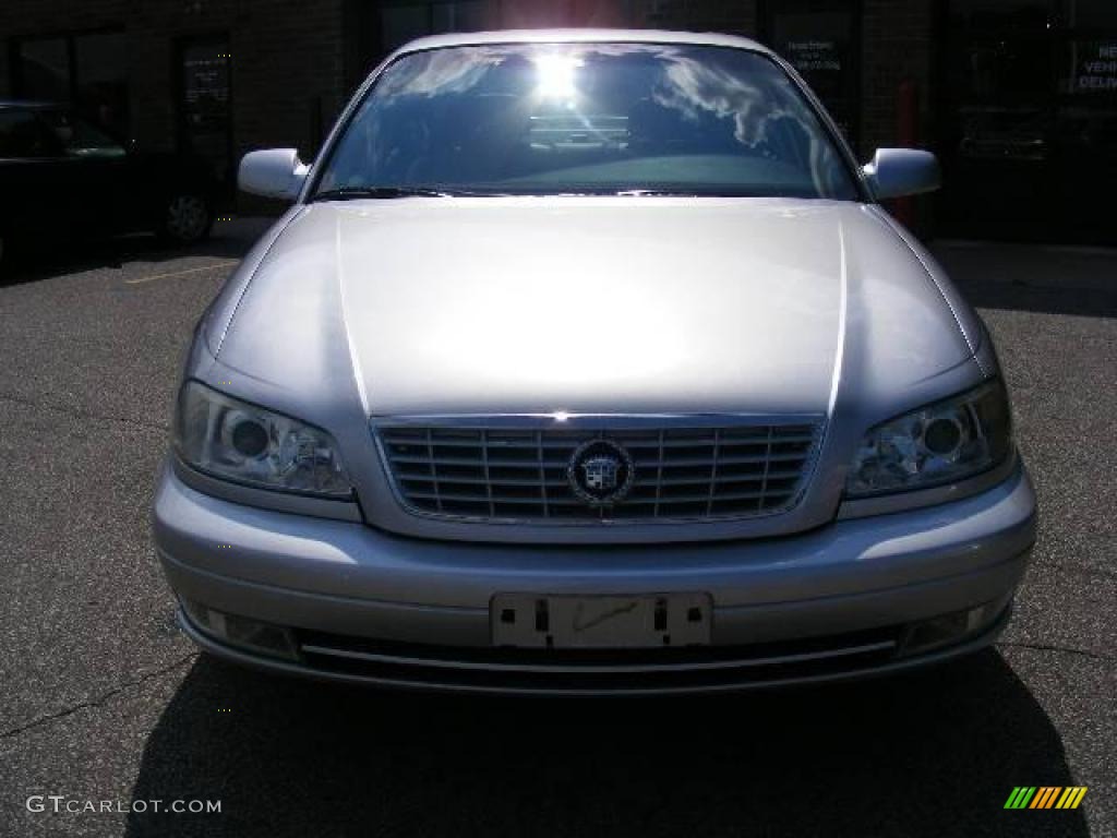 2000 Catera  - Platinum Silver / Charcoal photo #8