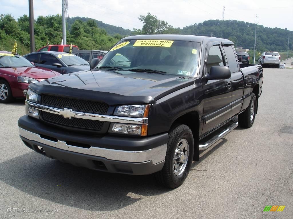 2003 Silverado 1500 LS Extended Cab 4x4 - Dark Gray Metallic / Medium Gray photo #16