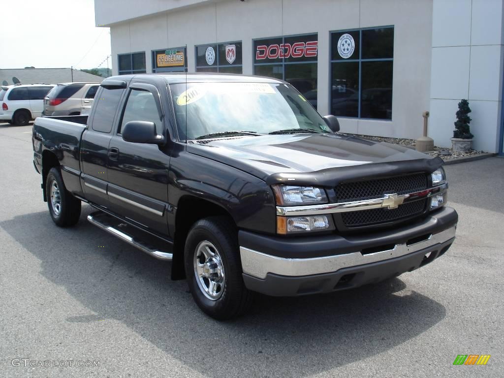 2003 Silverado 1500 LS Extended Cab 4x4 - Dark Gray Metallic / Medium Gray photo #18